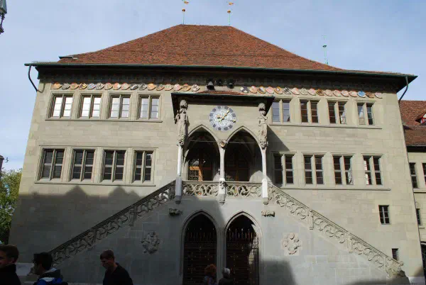 Rathaus (seat of local government)