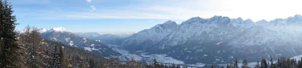 Dolomites at the right, I