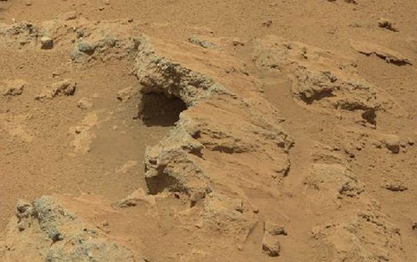 Bingo! Ancient Rushing Water on Mars